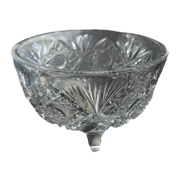 Vintage Crystal 3 Footed Cut Glass Bowl Pinwheel Star of David Home Decor Dish - Picture 3 of 16